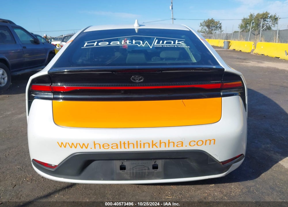 2024 TOYOTA PRIUS LE VIN: JTDACAAU7R3015898