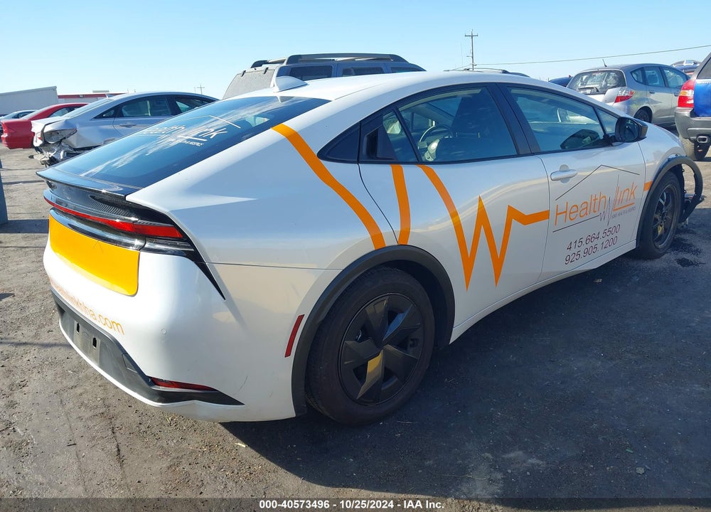 2024 TOYOTA PRIUS LE VIN: JTDACAAU7R3015898