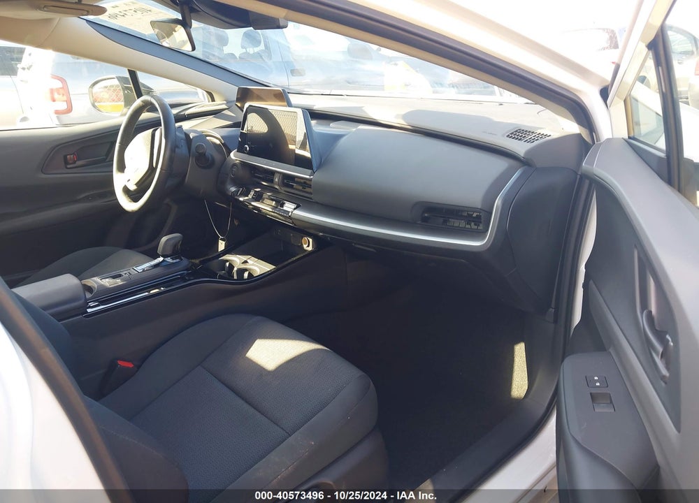 2024 TOYOTA PRIUS LE VIN: JTDACAAU7R3015898