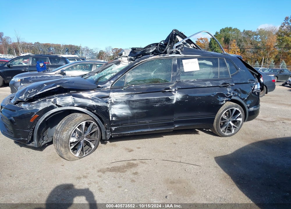 2022 VOLKSWAGEN TIGUAN 2.0T SEL R-LINE VIN: 3VV4B7AX8NM146653