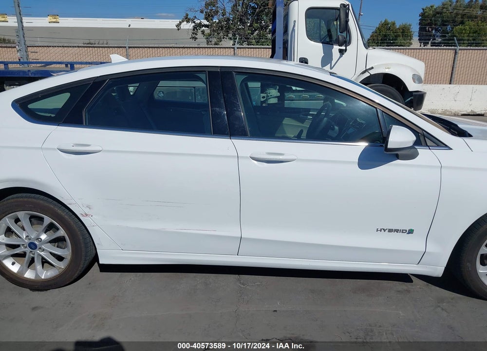 2019 FORD FUSION HYBRID SE VIN: 3FA6P0LU8KR272597
