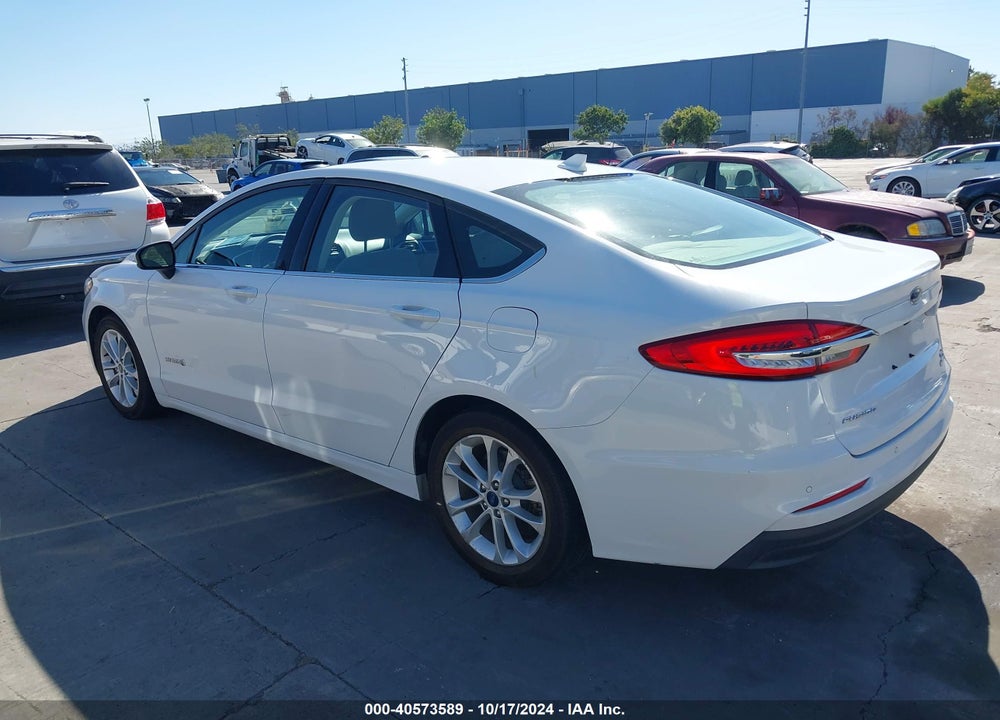 2019 FORD FUSION HYBRID SE VIN: 3FA6P0LU8KR272597