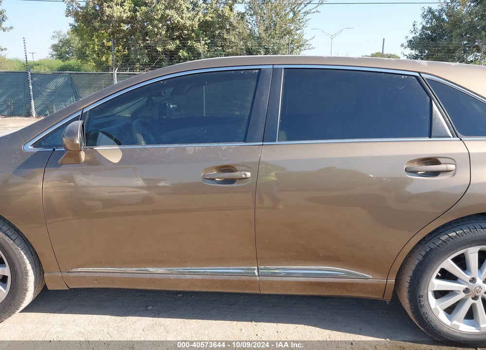 2011 TOYOTA VENZA VIN: 4T3ZA3BB6BU049061