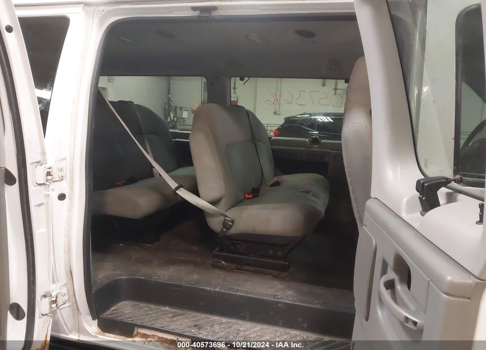 2013 FORD E-350 SUPER DUTY XLT VIN: 1FBNE3BL5DDA18996