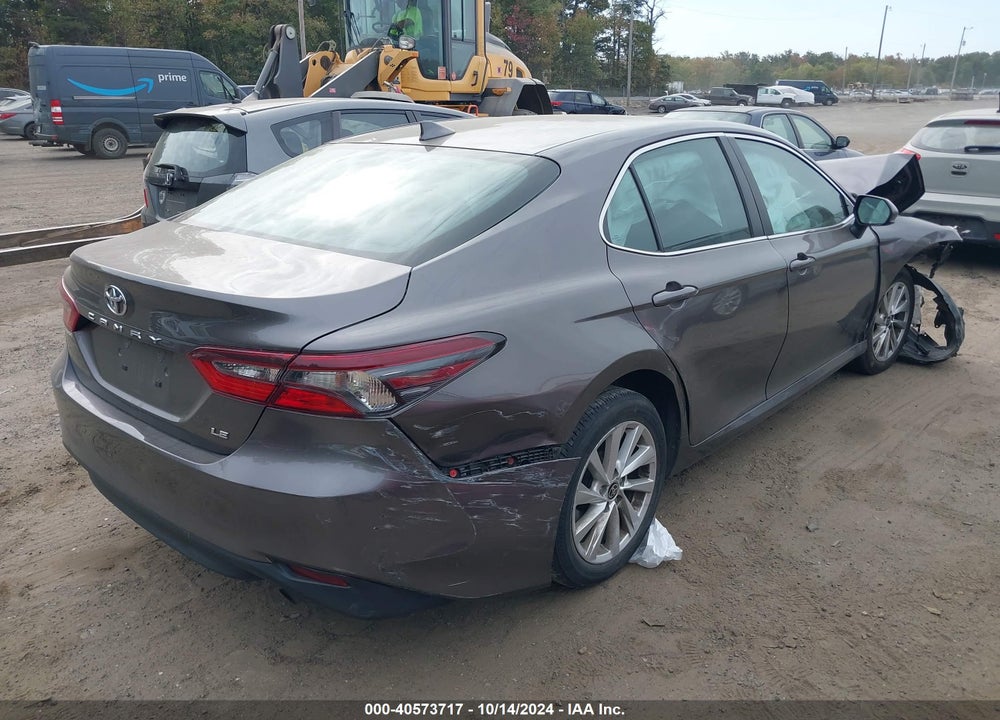 2022 TOYOTA CAMRY LE VIN: 4T1C11AK4NU680335