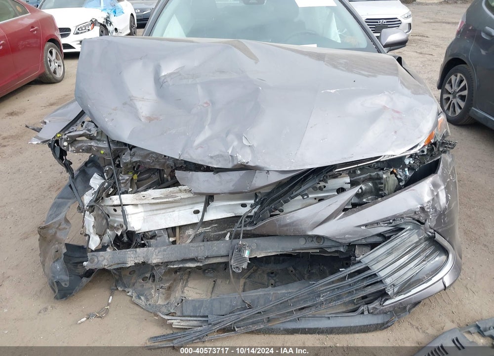 2022 TOYOTA CAMRY LE VIN: 4T1C11AK4NU680335