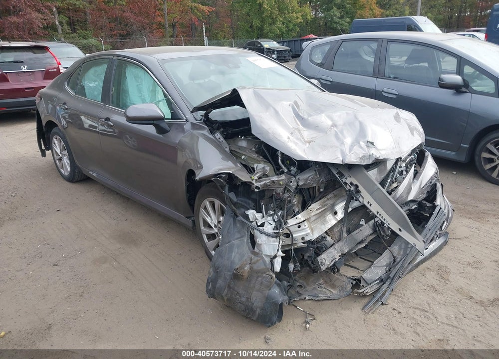 2022 TOYOTA CAMRY LE VIN: 4T1C11AK4NU680335