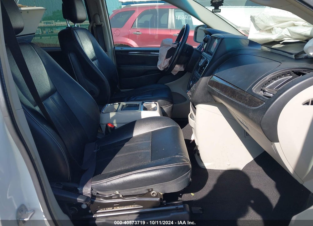 2015 CHRYSLER TOWN & COUNTRY TOURING VIN: 2C4RC1BG5FR717636