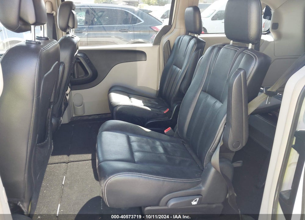 2015 CHRYSLER TOWN & COUNTRY TOURING VIN: 2C4RC1BG5FR717636
