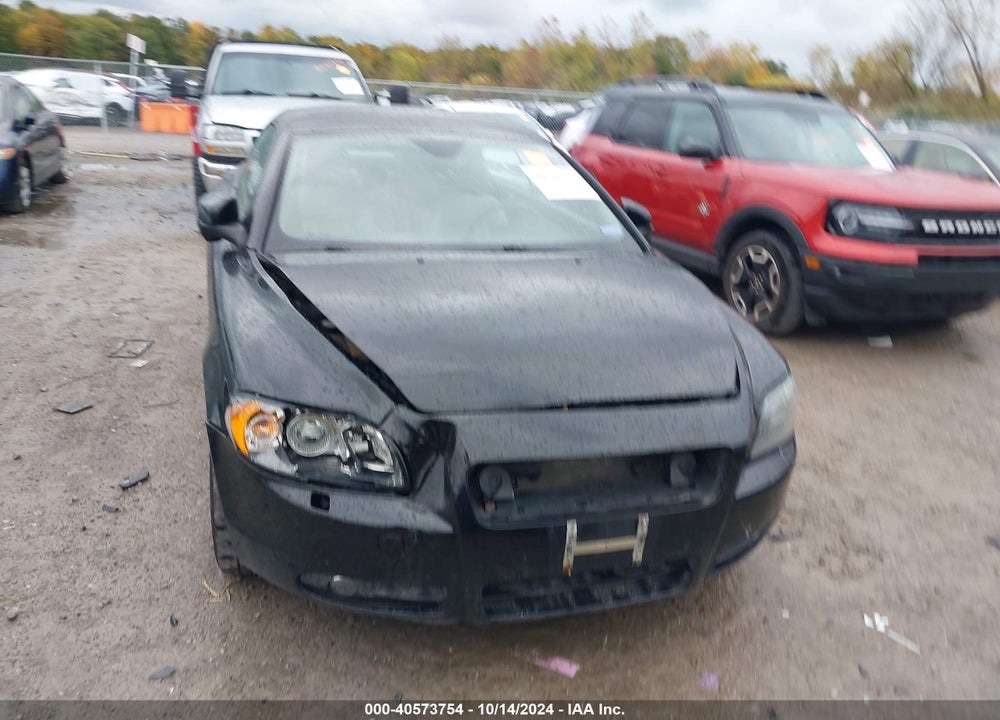 2009 VOLVO C70 T5 VIN: YV1MC672X9J073574