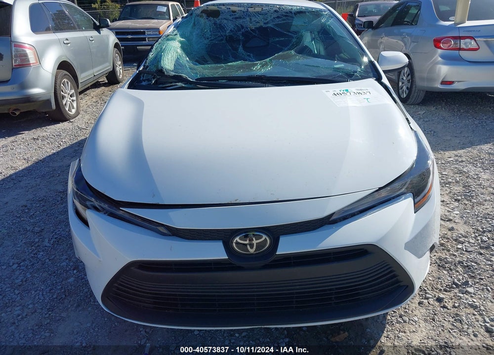 2024 TOYOTA COROLLA LE VIN: 5YFB4MDE2RP095478