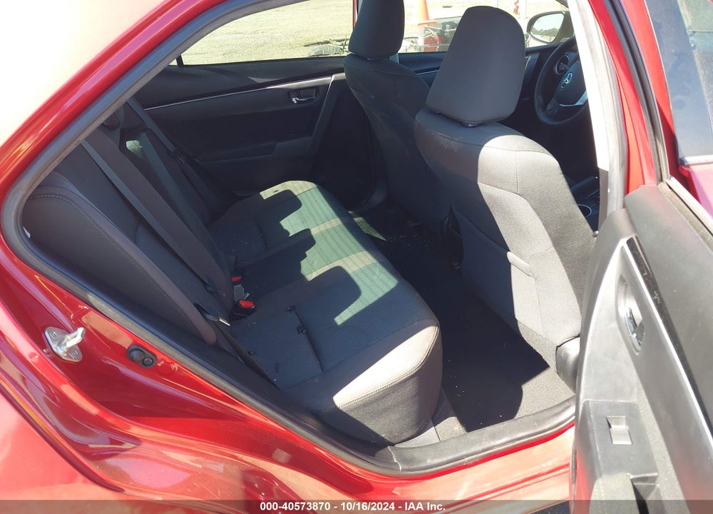 2019 TOYOTA COROLLA LE VIN: 5YFBURHE1KP945596
