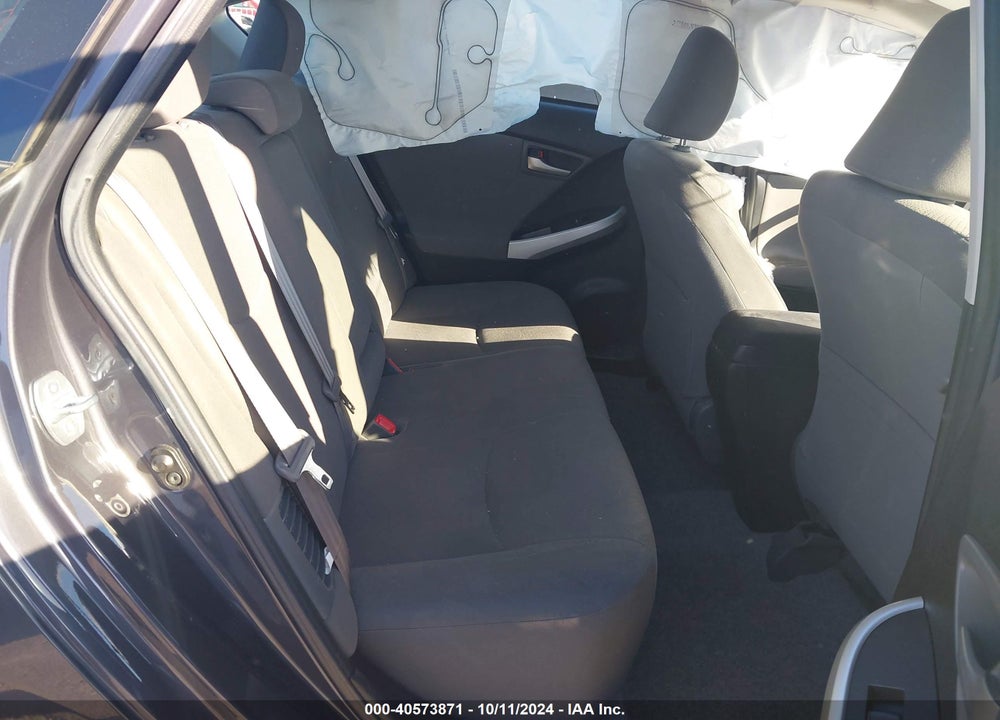 2013 TOYOTA PRIUS TWO VIN: JTDKN3DU0D1648494