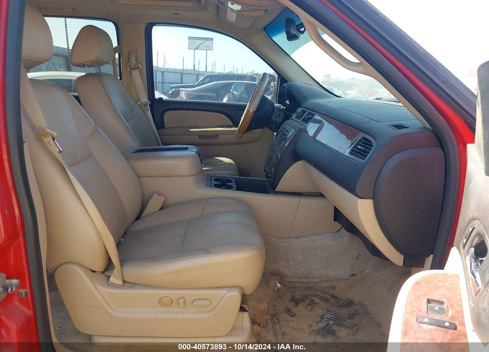 2008 CHEVROLET TAHOE VIN: 1GNFK13018J174436