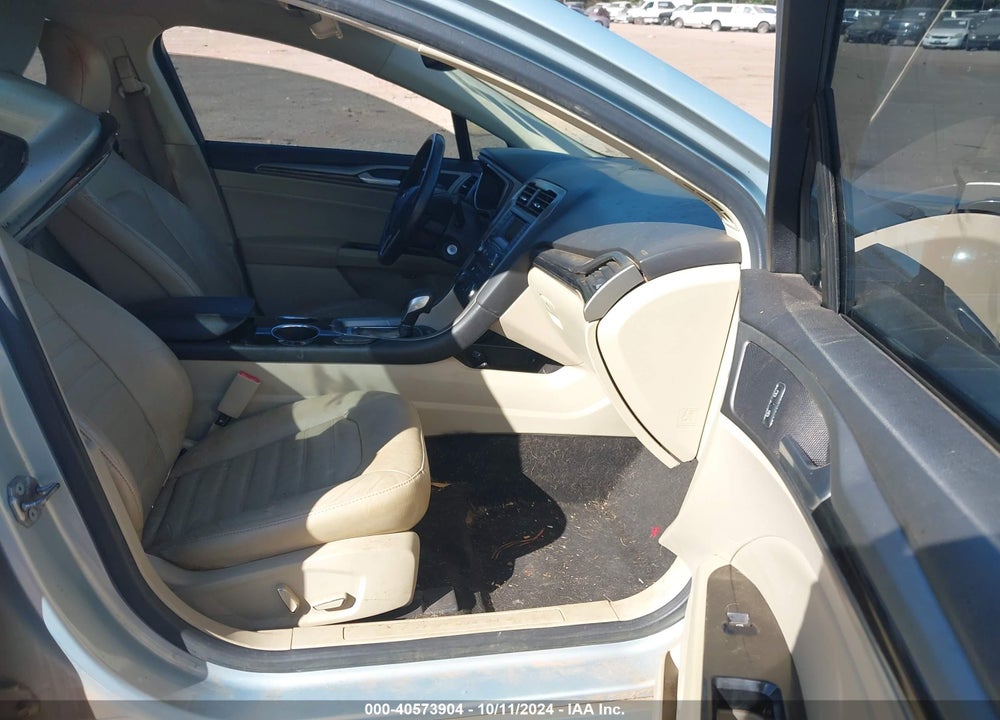 2013 FORD FUSION VIN: 3FA6P0LU8DR178822