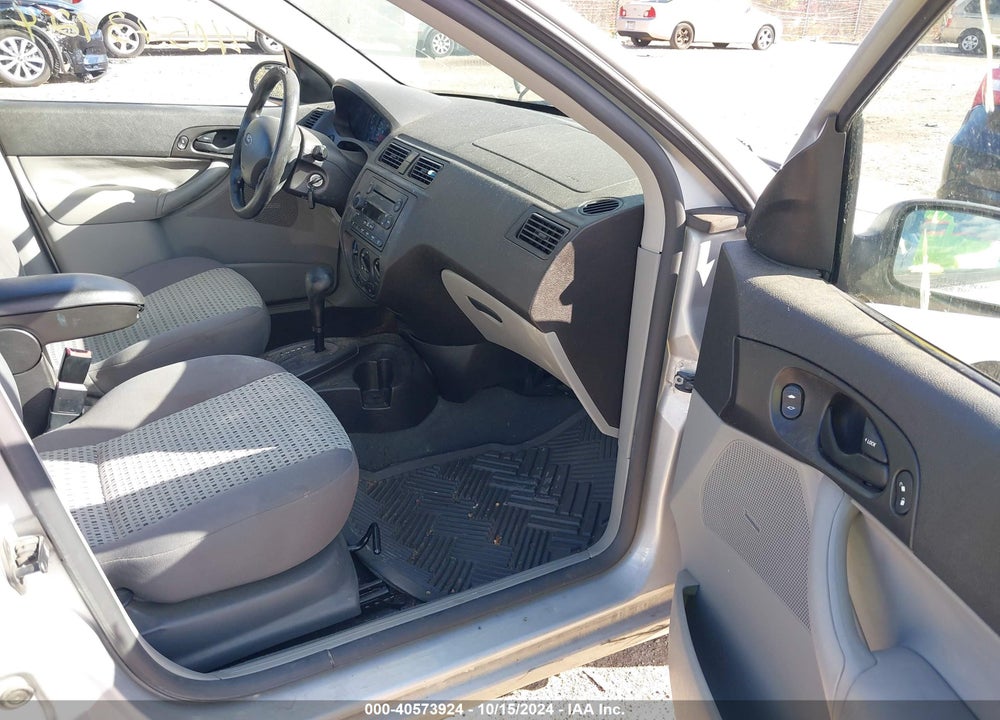 2007 FORD FOCUS S/SE/SES VIN: 1FAHP34N17W264797