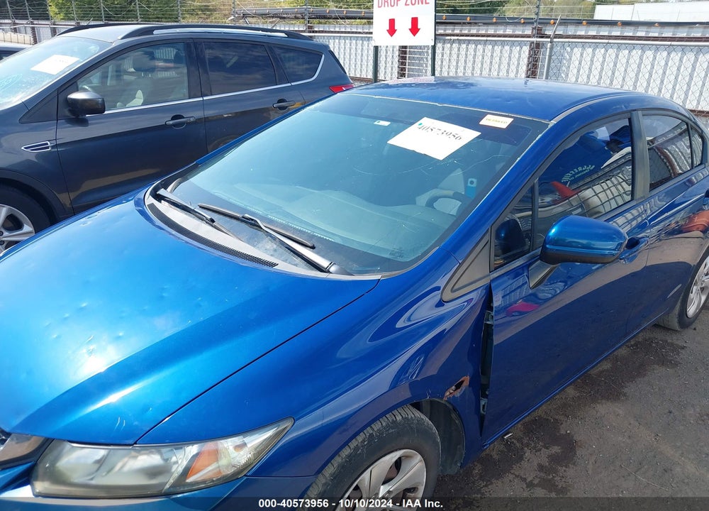 2014 HONDA CIVIC LX VIN: 19XFB2F57EE267413