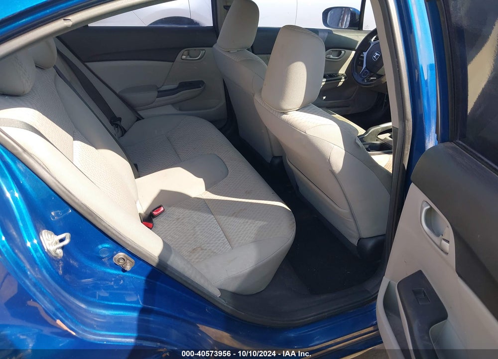 2014 HONDA CIVIC LX VIN: 19XFB2F57EE267413
