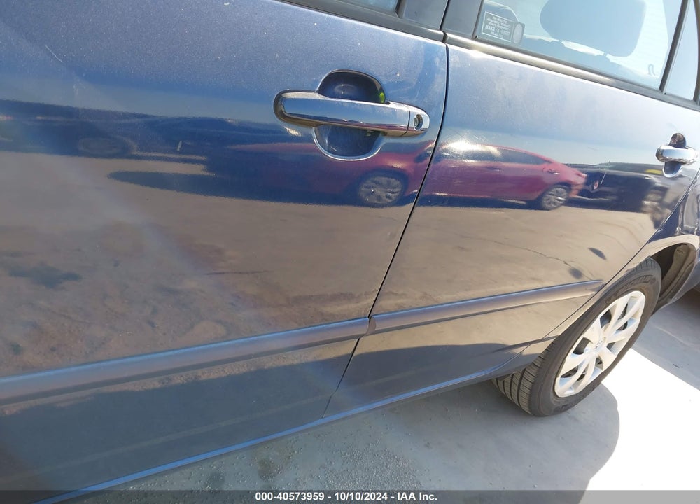 2007 TOYOTA COROLLA LE VIN: 1NXBR32E47Z798803