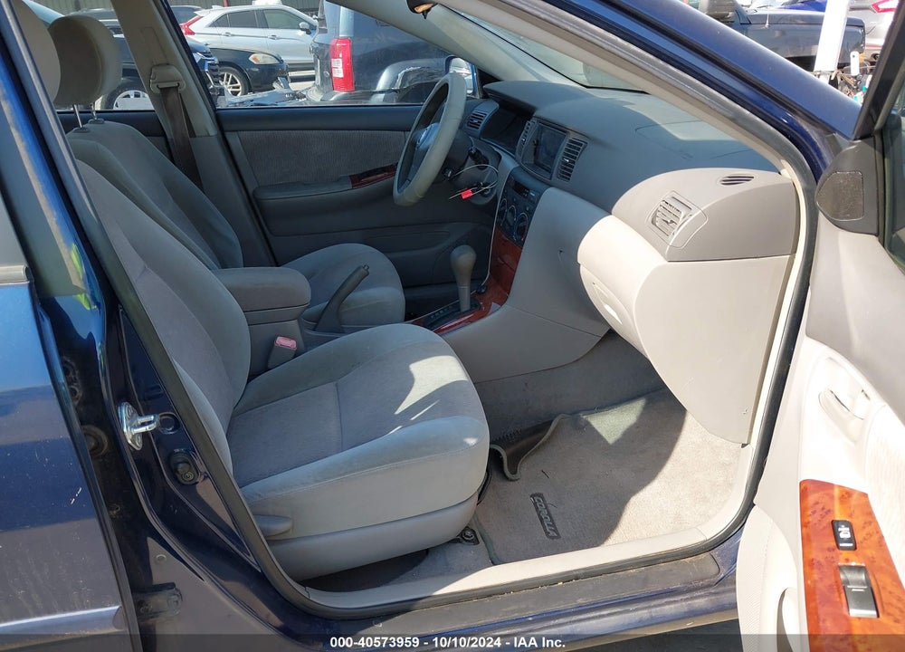 2007 TOYOTA COROLLA LE VIN: 1NXBR32E47Z798803