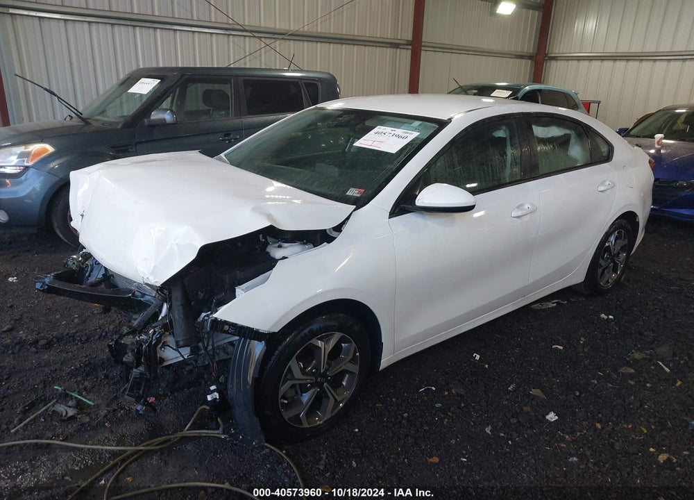 2021 KIA FORTE LXS VIN: 3KPF24AD7ME405556