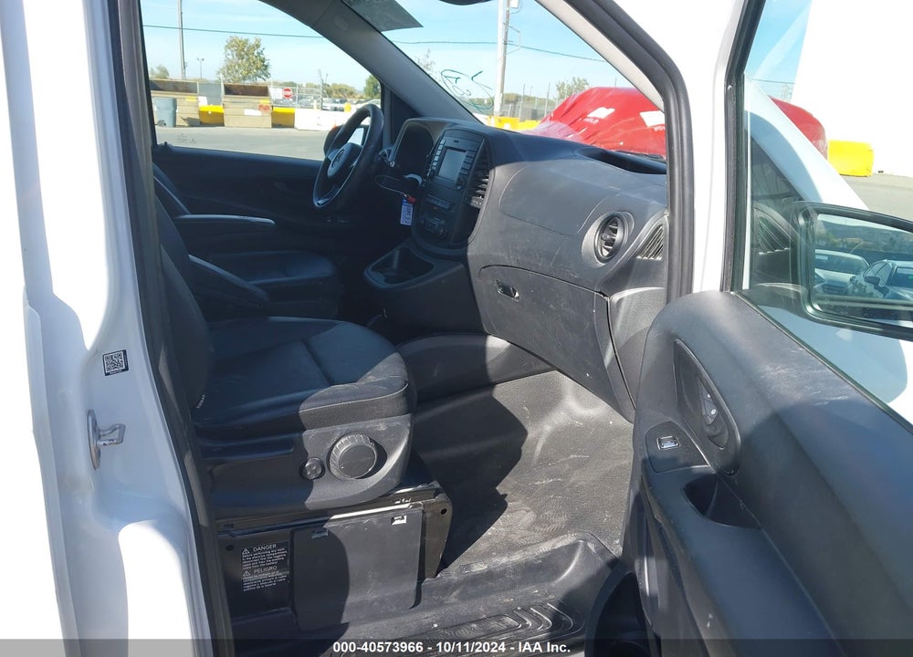 2016 MERCEDES-BENZ METRIS VIN: WD3PG2EA4G3134231
