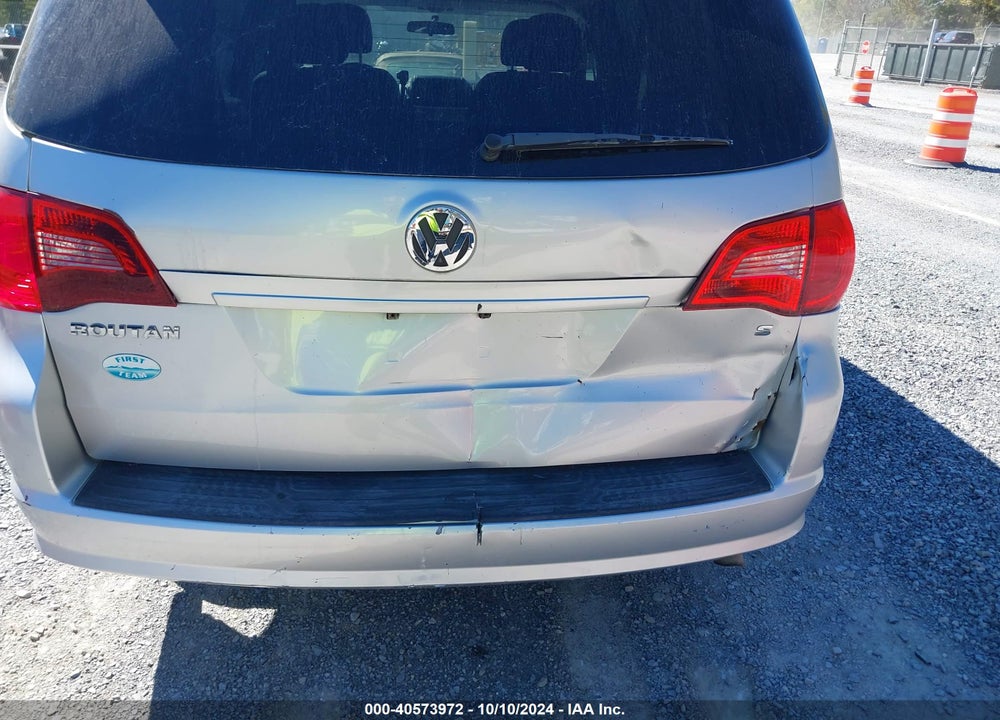 2012 VOLKSWAGEN ROUTAN S VIN: 2C4RVAAGUCR120548