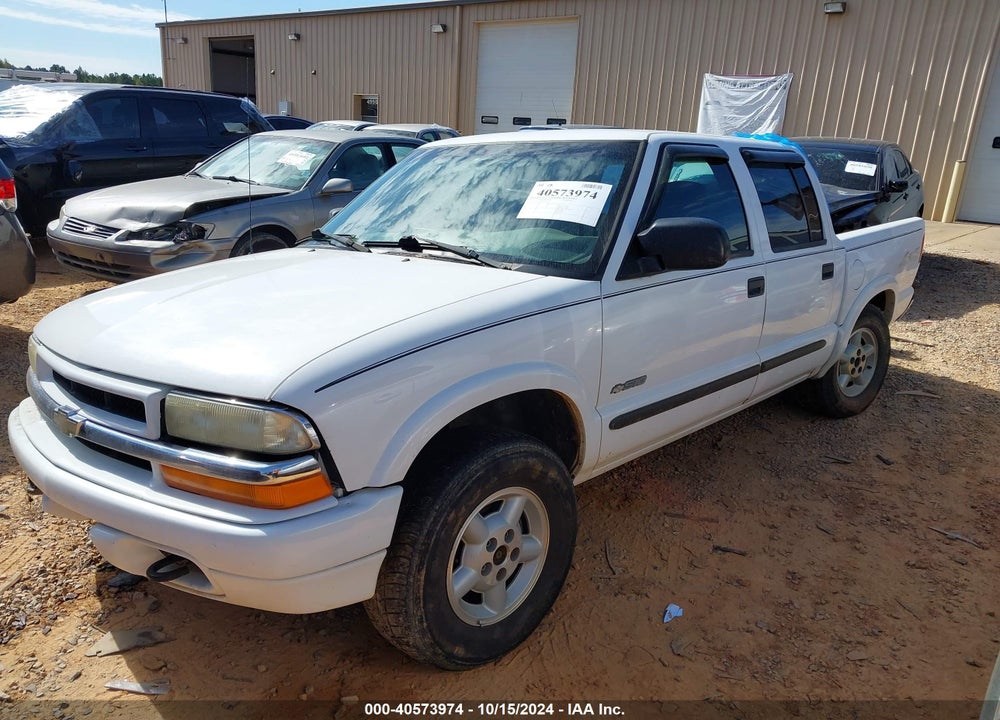 2003 CHEVROLET S-10 LS VIN: 1GCDT13X33K141161