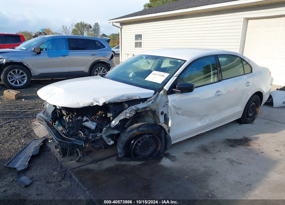 2011 VOLKSWAGEN JETTA 2.0L S VIN: 3VW2K7AJXBM390704