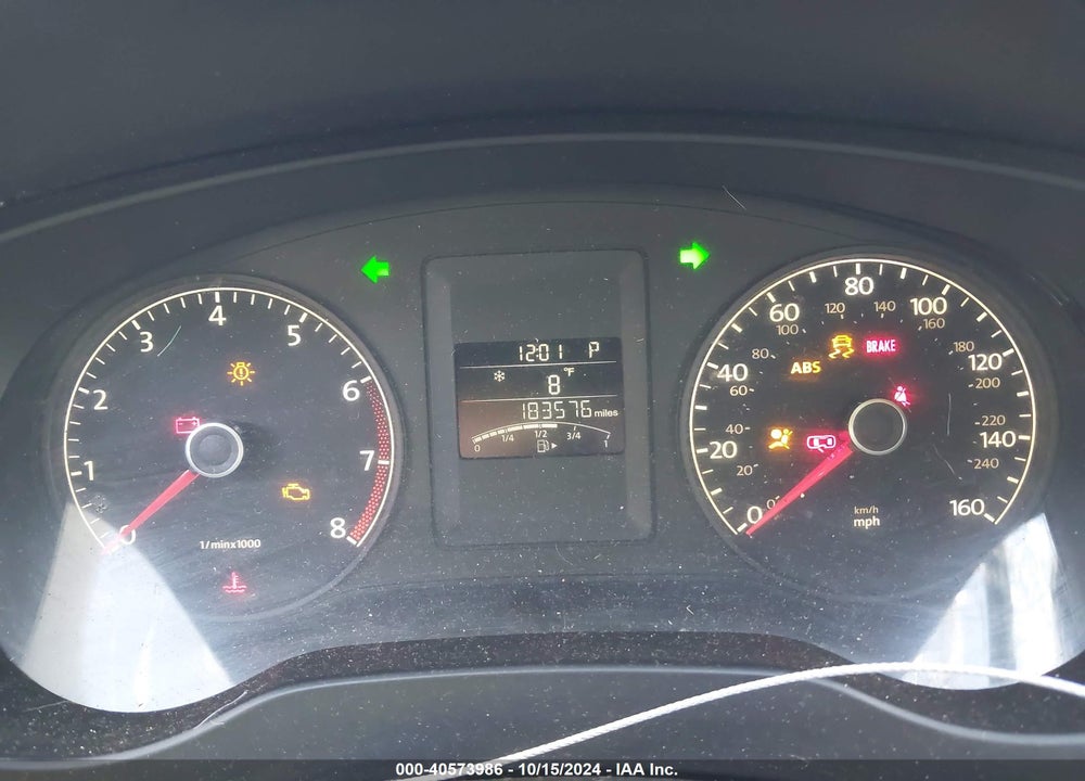 2011 VOLKSWAGEN JETTA 2.0L S VIN: 3VW2K7AJXBM390704