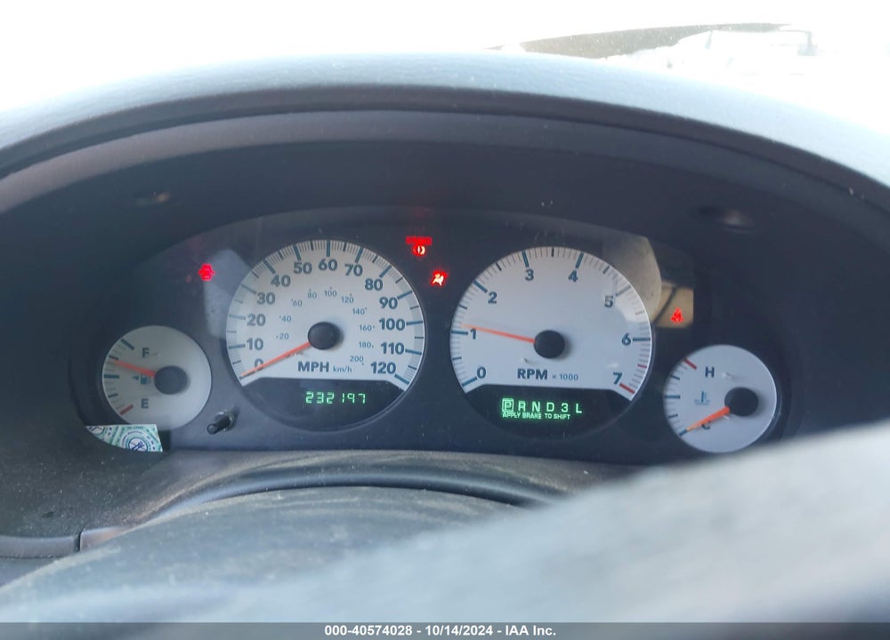 2006 DODGE GRAND CARAVAN SXT VIN: 2D4GP44L56R868132