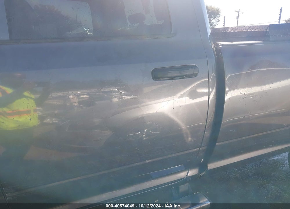 2018 RAM 2500 TRADESMAN 4X4 8' BOX VIN: 3C6UR5HJ3JG357257