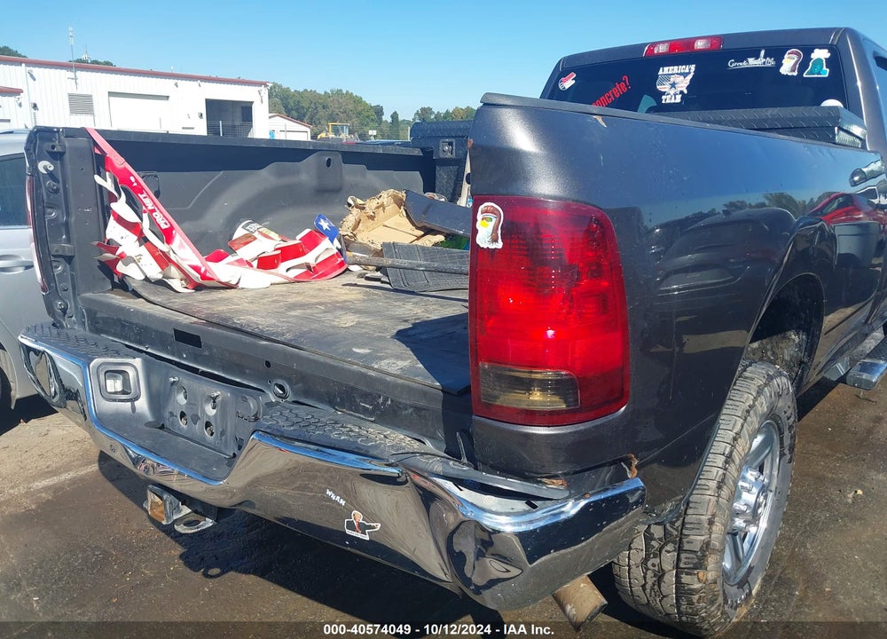 2018 RAM 2500 TRADESMAN 4X4 8' BOX VIN: 3C6UR5HJ3JG357257