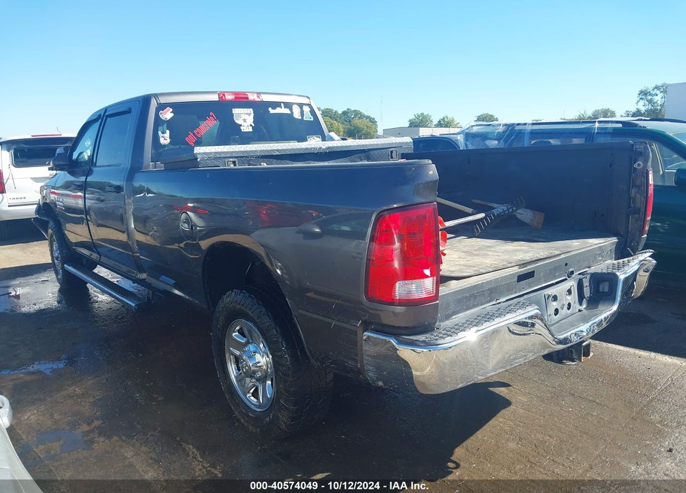 2018 RAM 2500 TRADESMAN 4X4 8' BOX VIN: 3C6UR5HJ3JG357257