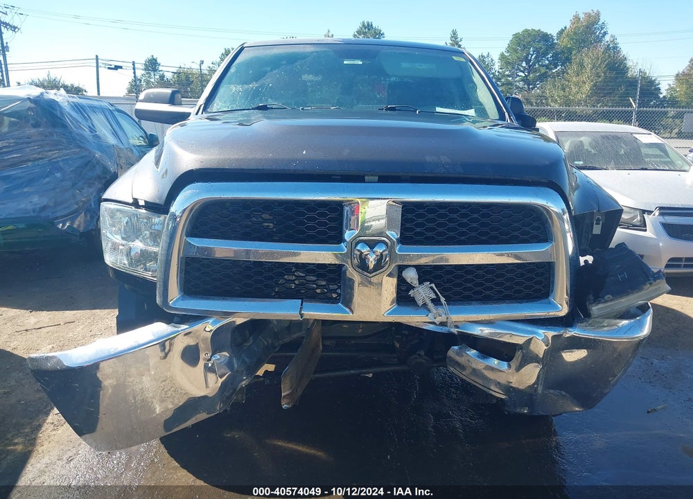 2018 RAM 2500 TRADESMAN 4X4 8' BOX VIN: 3C6UR5HJ3JG357257