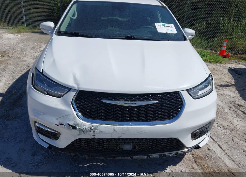 2022 CHRYSLER PACIFICA TOURING L VIN: 2C4RC1BG9NR229496