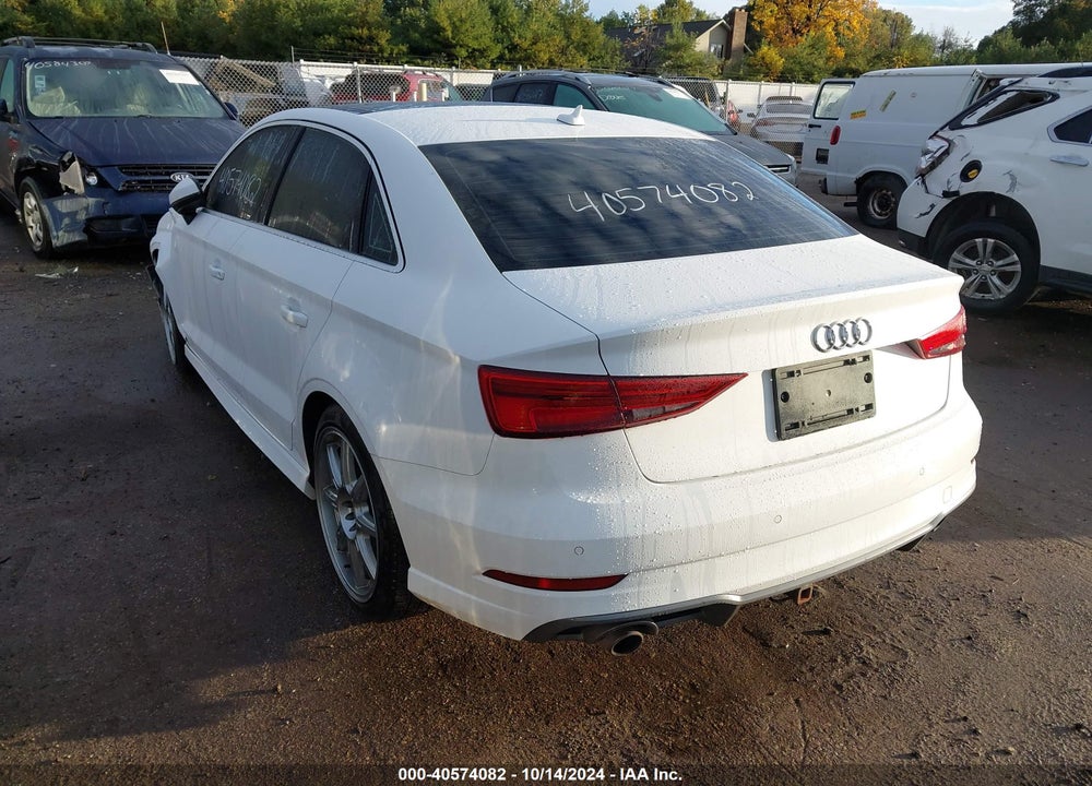 2017 AUDI A3 2.0T PREMIUM VIN: WAUJ8GFF2H1030461