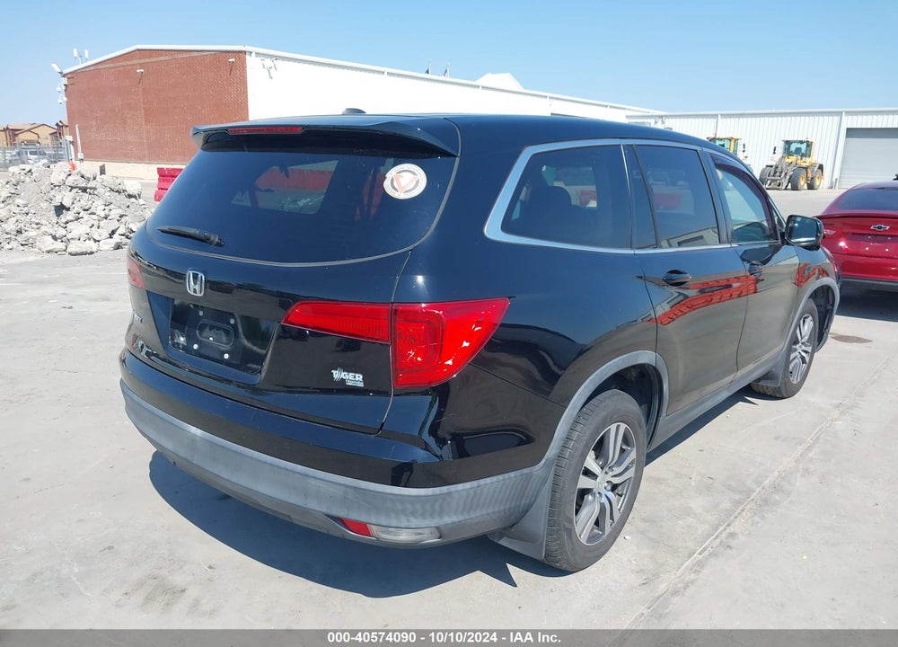 2017 HONDA PILOT EX-L VIN: 5FNYF5H55HB038710