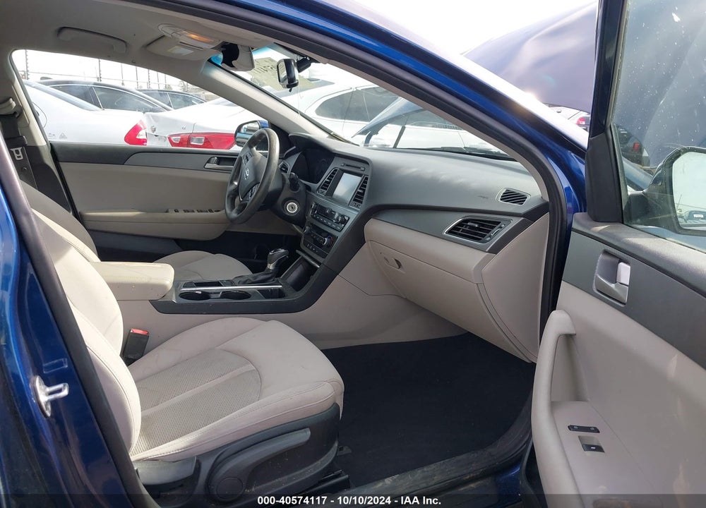 2017 HYUNDAI SONATA SE VIN: 5NPE24AF8HH565279