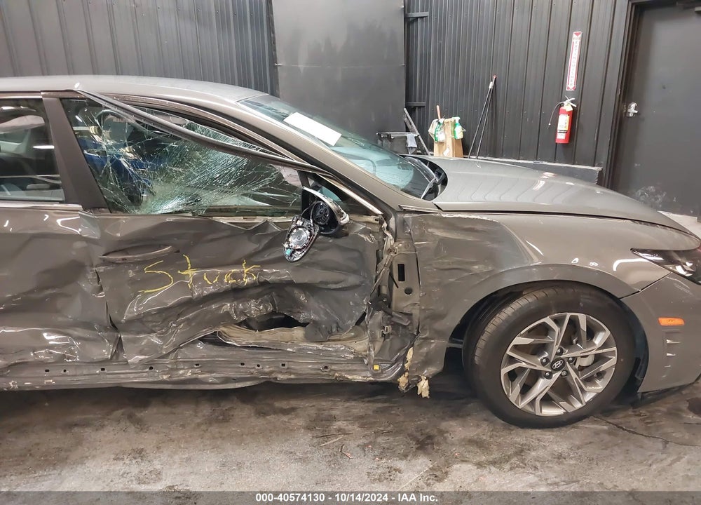 2022 HYUNDAI SONATA SEL VIN: KMHL64JA8NA229145