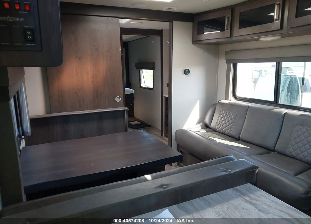 2022 GRAND DESIGN OTHER VIN: 573TT3225NDD05171