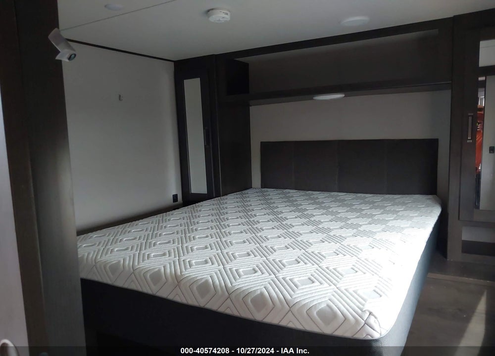 2022 GRAND DESIGN OTHER VIN: 573TT3225NDD05171