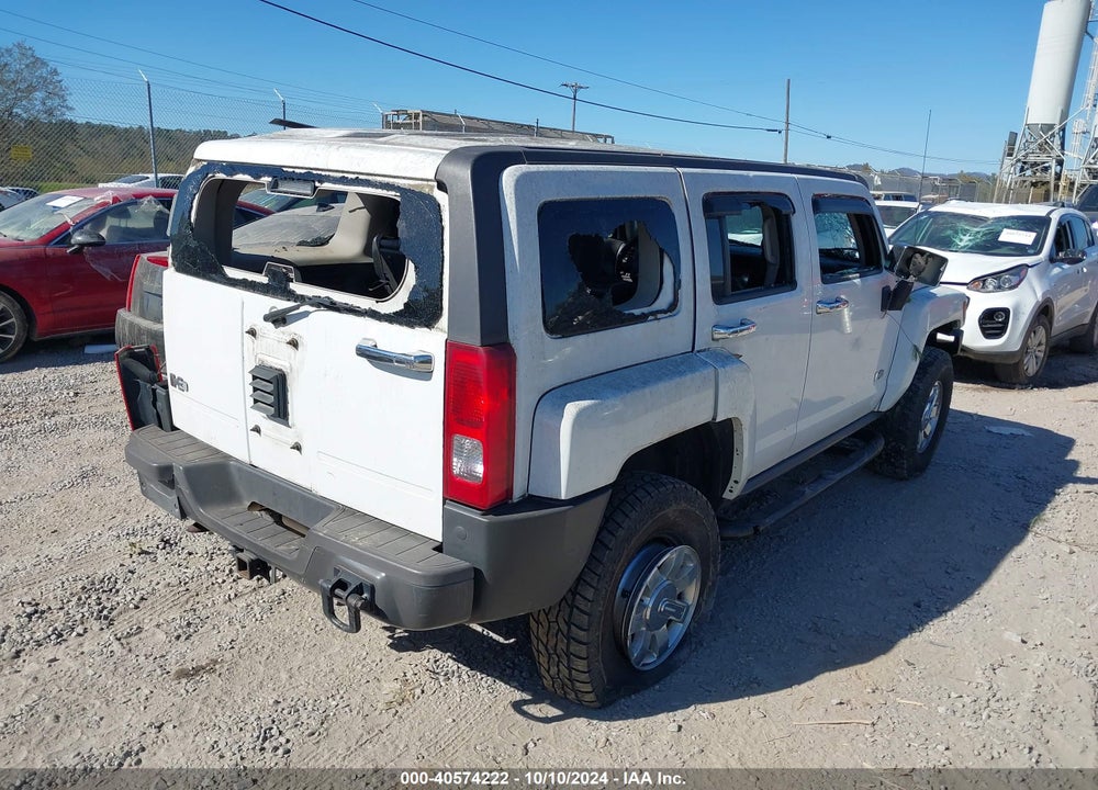 2007 HUMMER H3 SUV VIN: 5GTDN13E778161627
