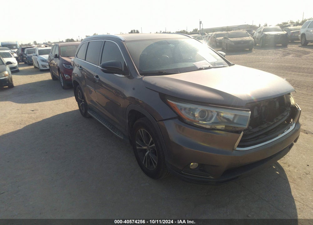 2016 TOYOTA HIGHLANDER XLE V6 VIN: 5TDKKRFH9GS500475