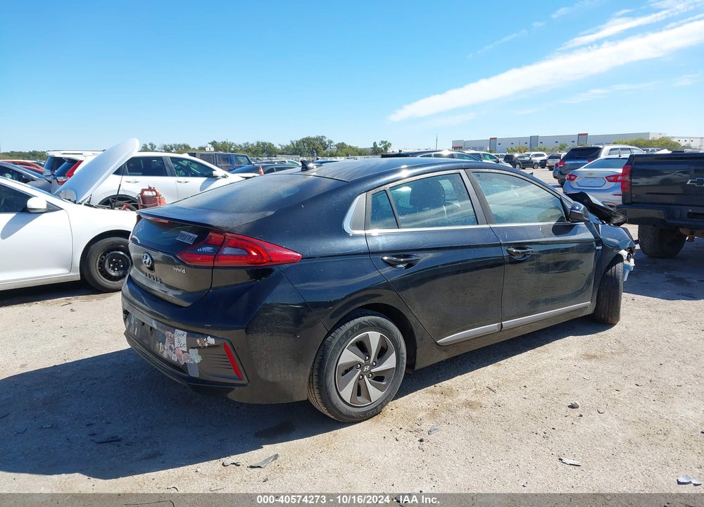 2018 HYUNDAI IONIQ HYBRID SEL VIN: KMHC75LC4JU077519