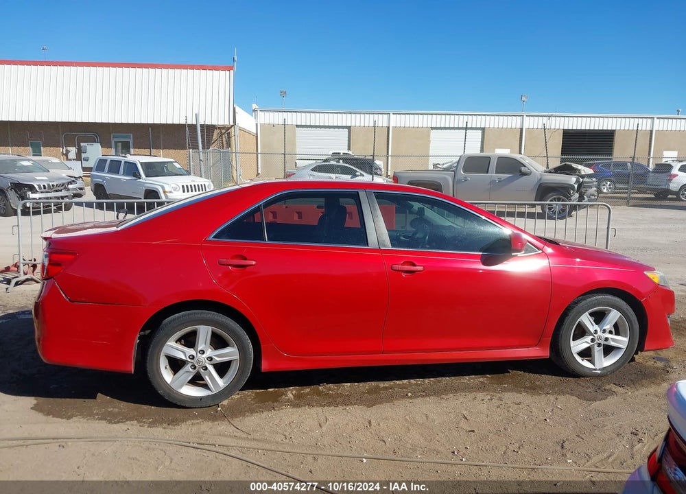2013 TOYOTA CAMRY SE VIN: 4T1BF1FK3DU682940