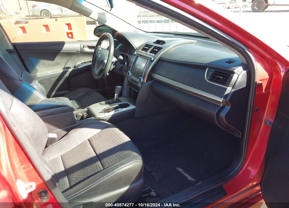 2013 TOYOTA CAMRY SE VIN: 4T1BF1FK3DU682940