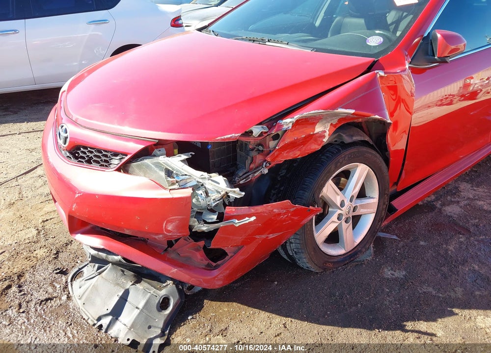 2013 TOYOTA CAMRY SE VIN: 4T1BF1FK3DU682940
