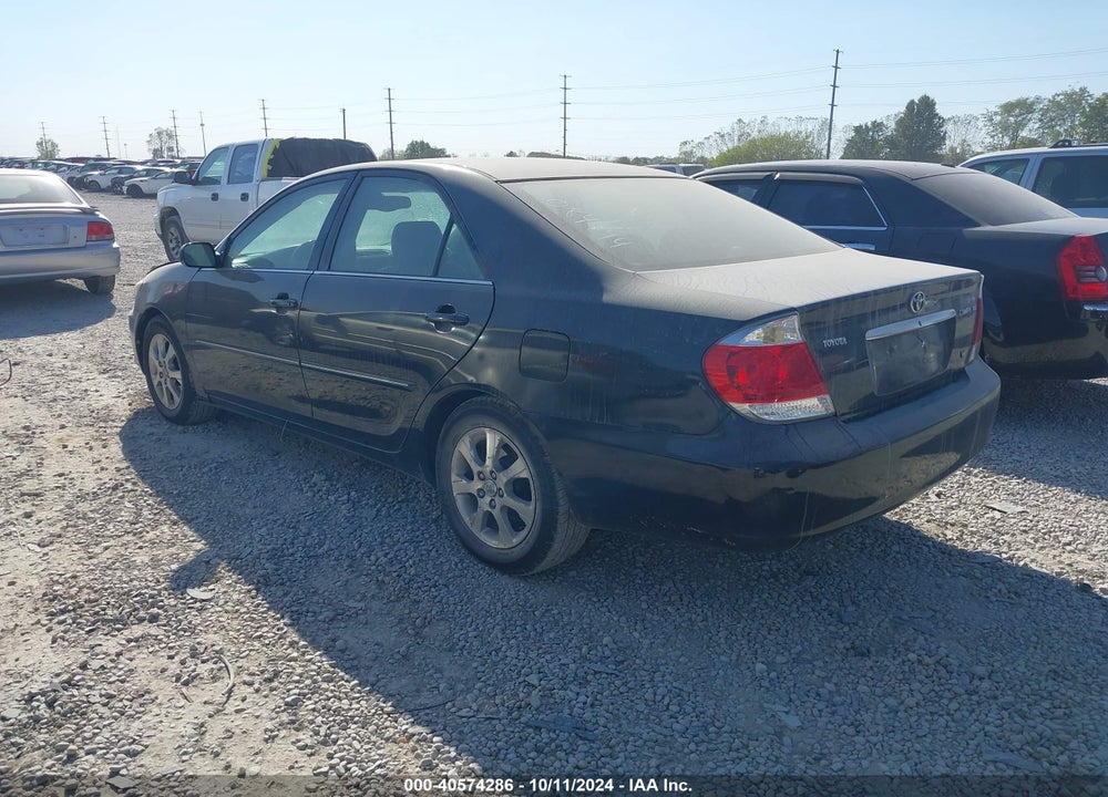 2005 TOYOTA CAMRY XLE V6 VIN: 4T1BF30K75U084694