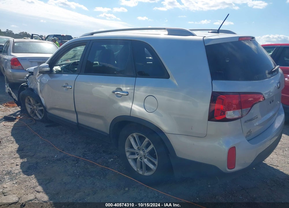 2014 KIA SORENTO LX V6 VIN: 5XYKT4A77EG490943